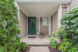 803 Pondside Drive, White Plains, NY 10607