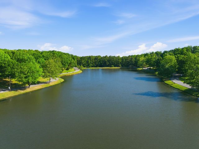 107 Valley Rd, Dickson, TN 37055