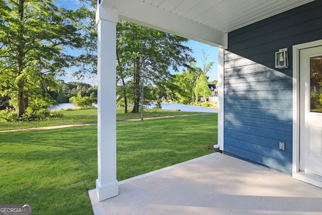 201 Duck Walk Way, Hogansville, GA 30230