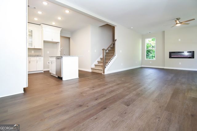 201 Duck Walk Way, Hogansville, GA 30230