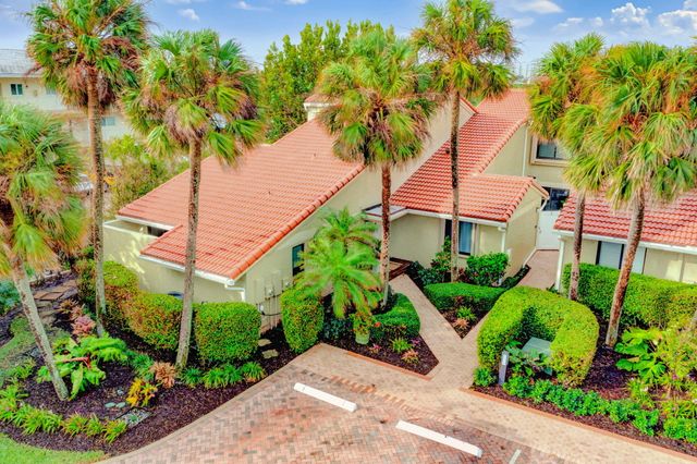 6550 N Ocean Boulevard 1, Ocean Ridge, FL 33435