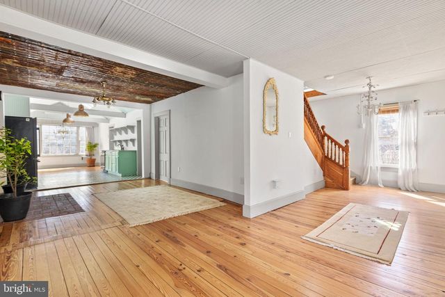 29674 OLD VALLEY PIKE, Strasburg, VA 22657