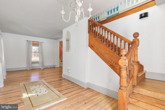 29674 OLD VALLEY PIKE, Strasburg, VA 22657