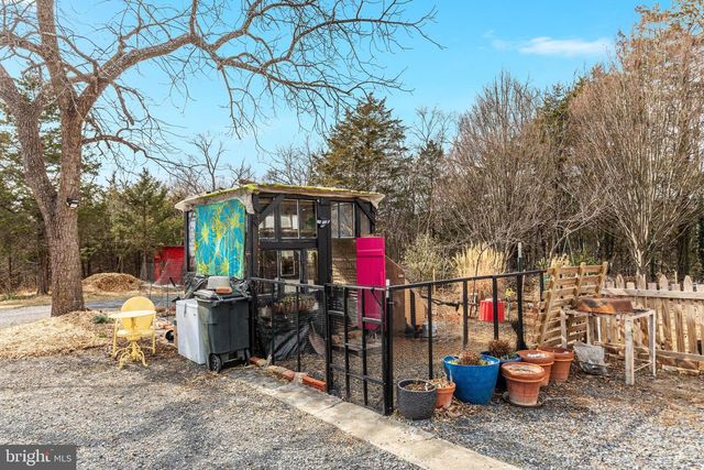 29674 OLD VALLEY PIKE, Strasburg, VA 22657