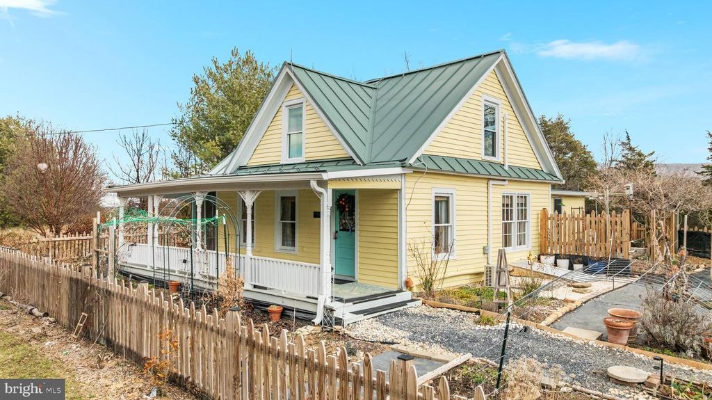 29674 OLD VALLEY PIKE, Strasburg, VA 22657