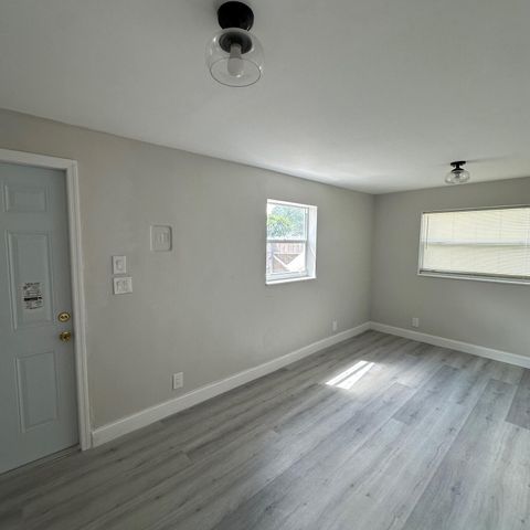 3620 NW 9th Street, Lauderhill, FL 33311