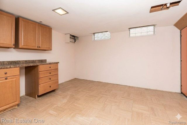 354 Reitman Court, Rochester Hills, MI 48307