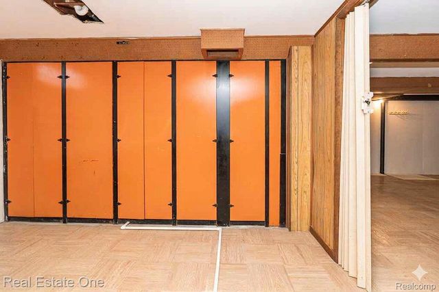 354 Reitman Court, Rochester Hills, MI 48307