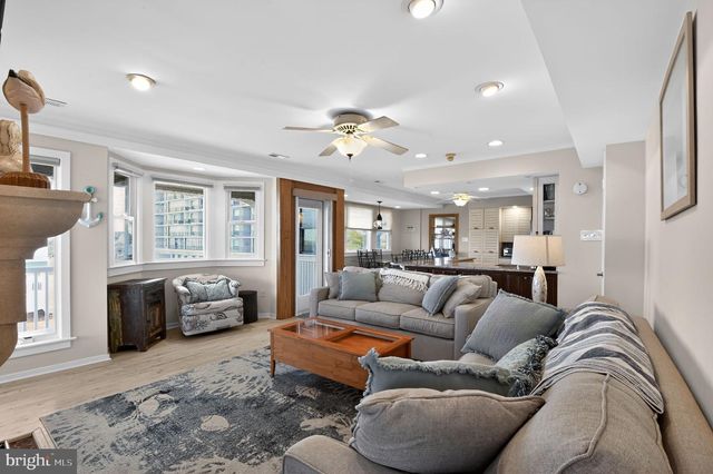 401 BAYFRONT BAY, Ocean City, NJ 08226