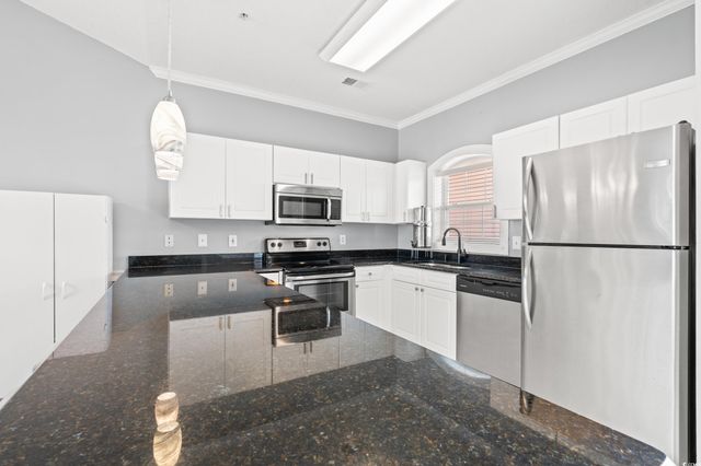 4864 Carnation Cir Apt 304, Myrtle Beach, SC 29577