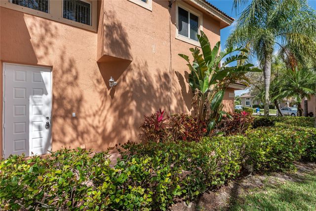 5704 NW 127th Terrace, Coral Springs, FL 33076