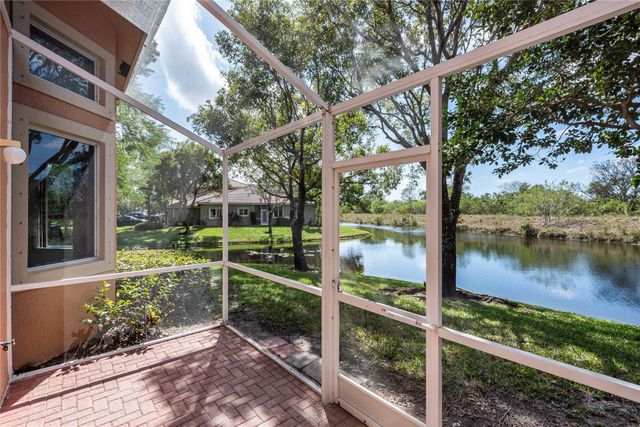 5704 NW 127th Terrace, Coral Springs, FL 33076