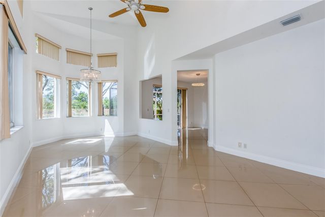 5704 NW 127th Terrace, Coral Springs, FL 33076