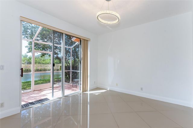 5704 NW 127th Terrace, Coral Springs, FL 33076