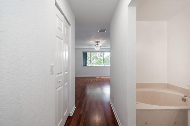 5704 NW 127th Terrace, Coral Springs, FL 33076