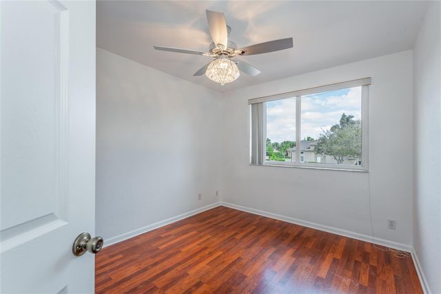 5704 NW 127th Terrace, Coral Springs, FL 33076