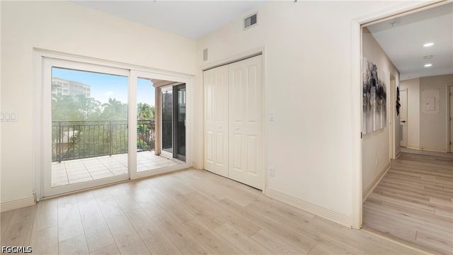 14811 Laguna DR 202, Fort Myers, FL 33908