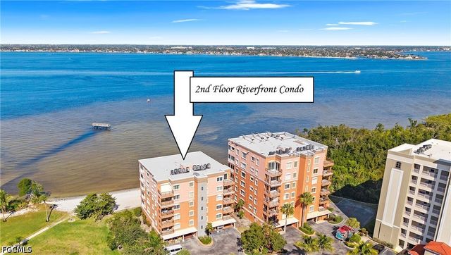 14811 Laguna DR 202, Fort Myers, FL 33908