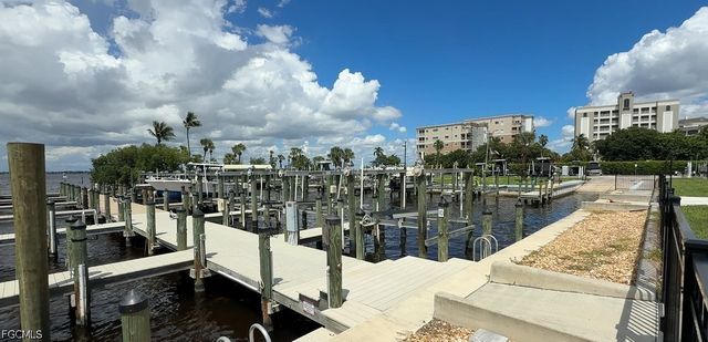 14811 Laguna DR 202, Fort Myers, FL 33908