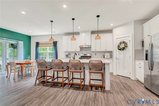 9320 Janeway Dr, Mechanicsville, VA 23116