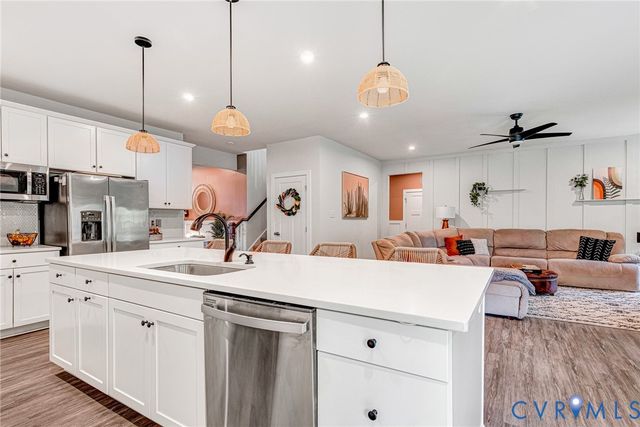 9320 Janeway Dr, Mechanicsville, VA 23116