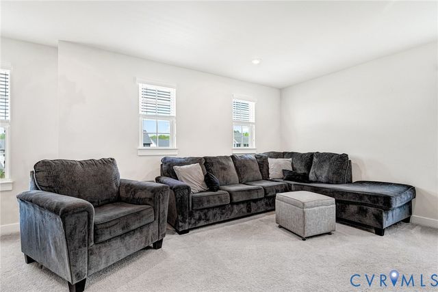 9320 Janeway Dr, Mechanicsville, VA 23116