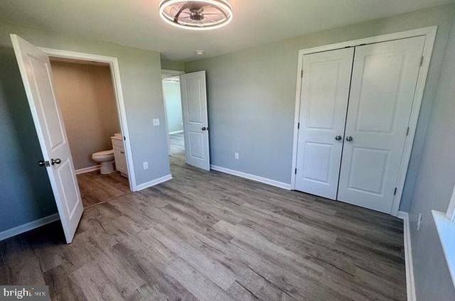 3273 COLONA ST, Chincoteague Island, VA 23336