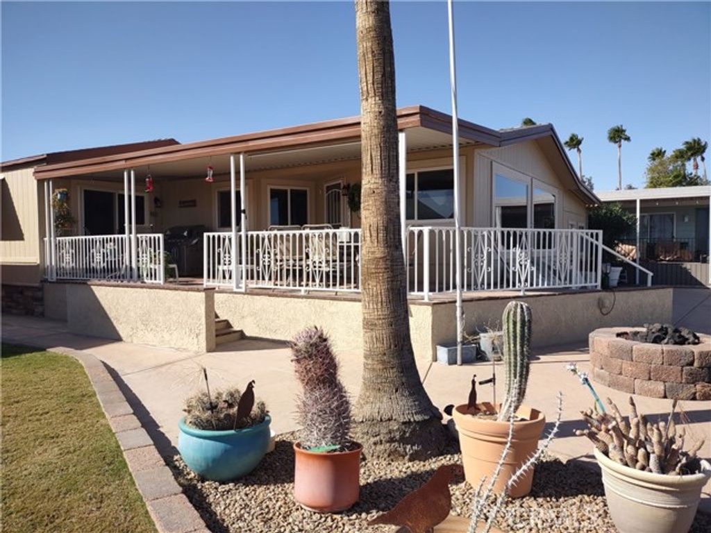 554 Beach Drive, Needles, CA 92363