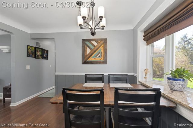 310 Elmhill Road, Rochester Hills, MI 48306