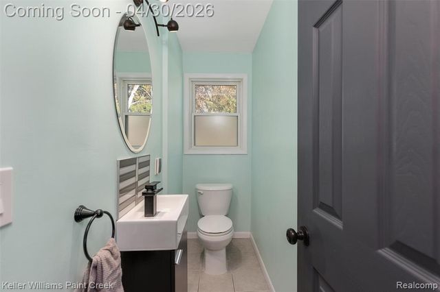 310 Elmhill Road, Rochester Hills, MI 48306