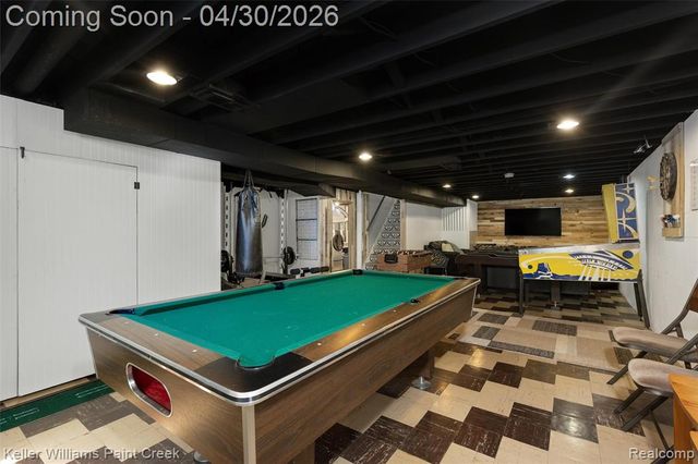 310 Elmhill Road, Rochester Hills, MI 48306