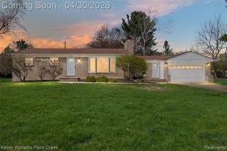 310 Elmhill Road, Rochester Hills, MI 48306