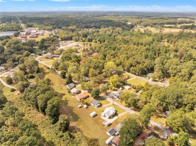 121 Ellison Street, Belton, SC 29627