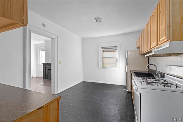 170 West 8th Street, Oswego, NY 13126