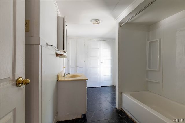 170 West 8th Street, Oswego, NY 13126