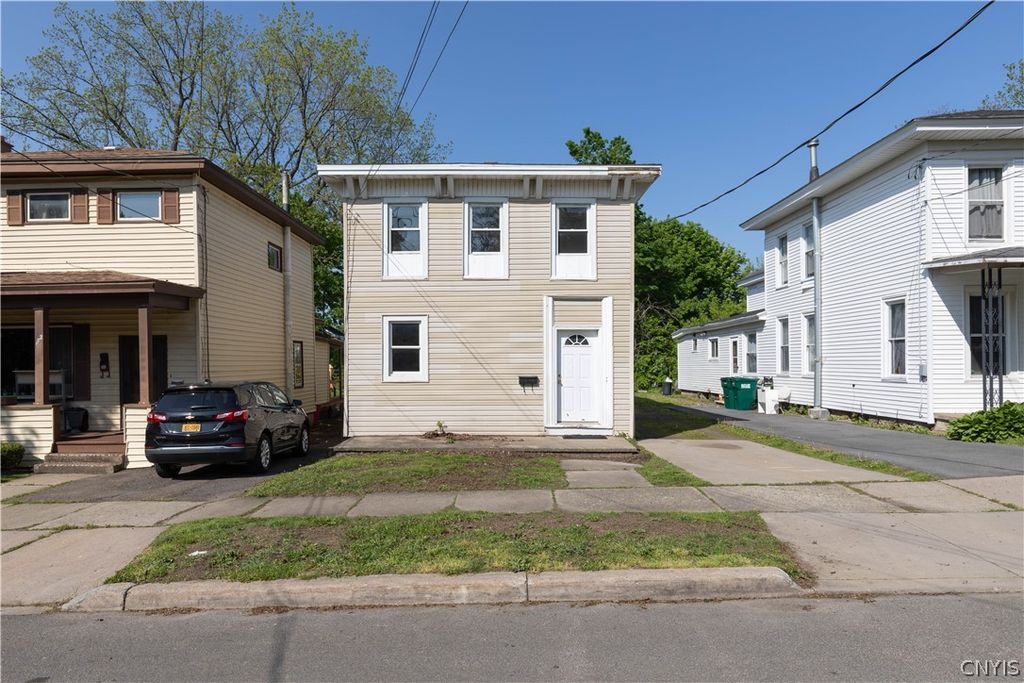 170 West 8th Street, Oswego, NY 13126