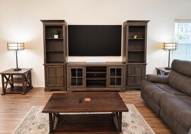 108 Blue Blaze TRL, Georgetown, TX 78628