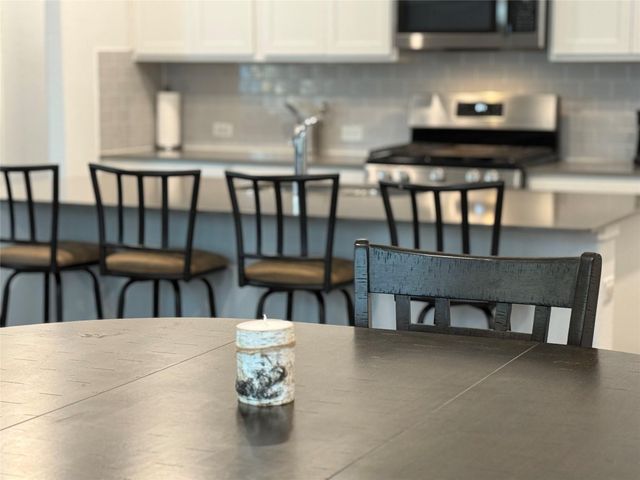 108 Blue Blaze TRL, Georgetown, TX 78628