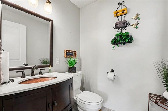 7207 E 165th Street, Belton, MO 64012