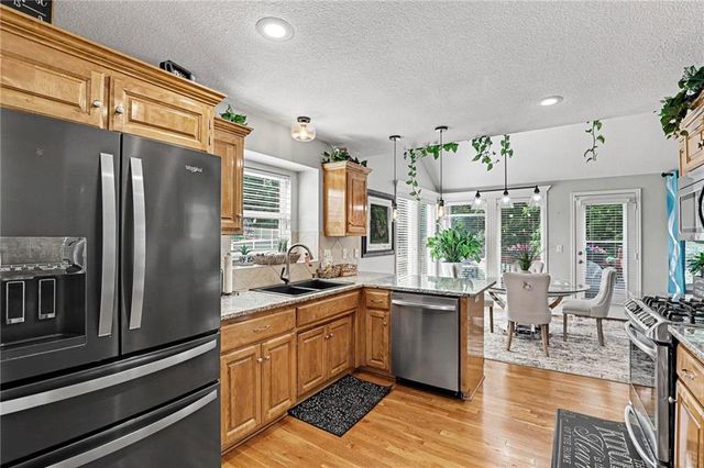 7207 E 165th Street, Belton, MO 64012