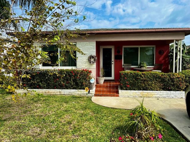 1727 Plunkett St BACK, Hollywood, FL 33020
