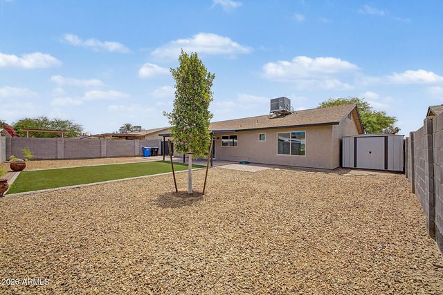 908 W MONTOYA Lane, Phoenix, AZ 85027