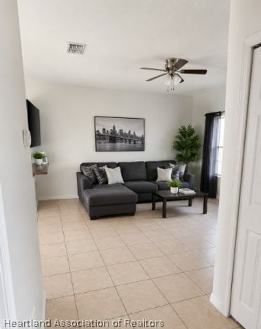 828 ABBEVILLE Court, Kissimmee, FL 34759