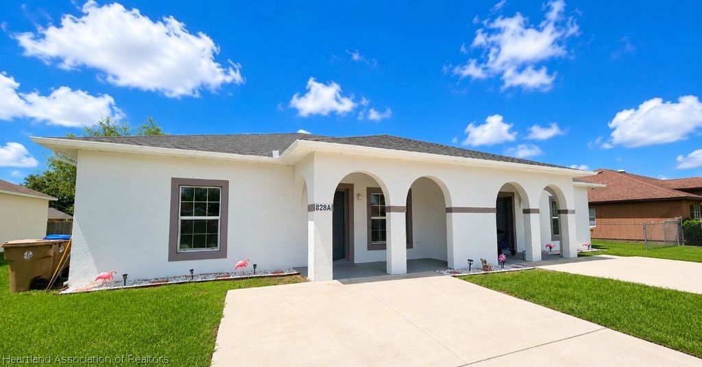 828 ABBEVILLE Court, Kissimmee, FL 34759