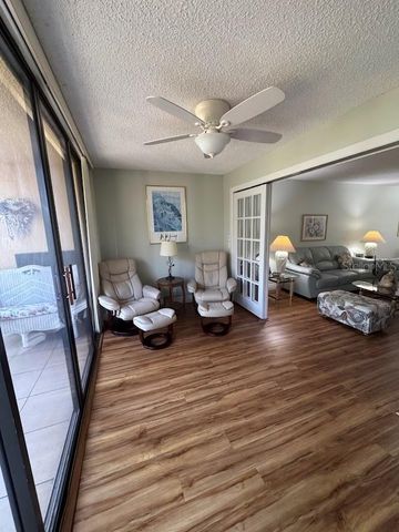 3062 EASTLAND BOULEVARD 205, Clearwater, FL 33761