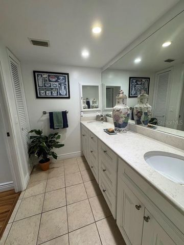 3062 EASTLAND BOULEVARD 205, Clearwater, FL 33761