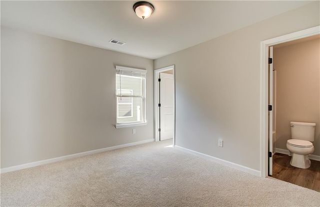 2208 Croghan Drive, Hampton, GA 30228