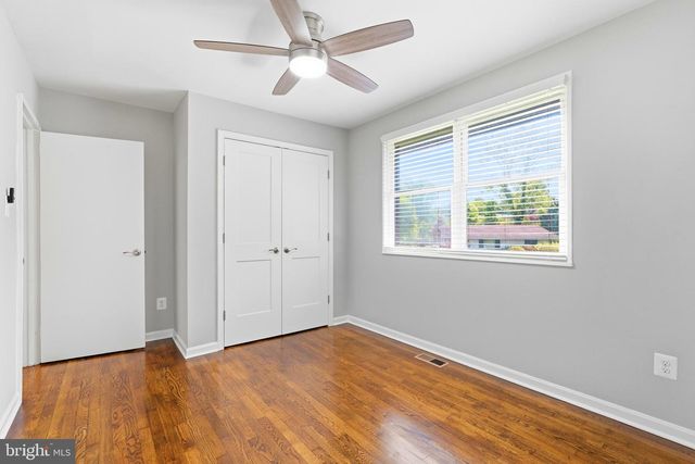 3512 JEAN ST, Fairfax, VA 22030