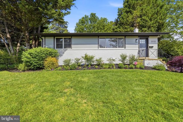 3512 JEAN ST, Fairfax, VA 22030