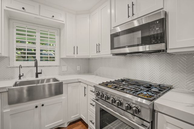 4529 Cloudview Road, Fort Worth, TX 76109